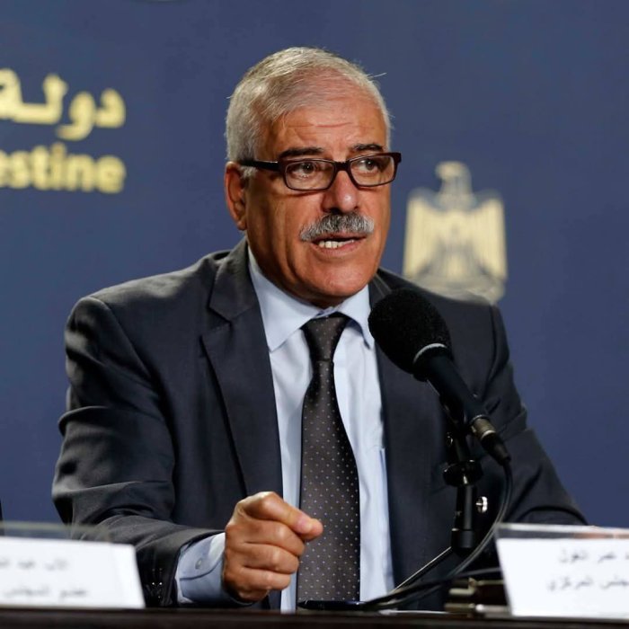 سلسلة رموز فلسطينية (158)...المحلل السياسي عمر الغول  | موسوعة القرى الفلسطينية