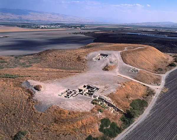 أراضي القرية