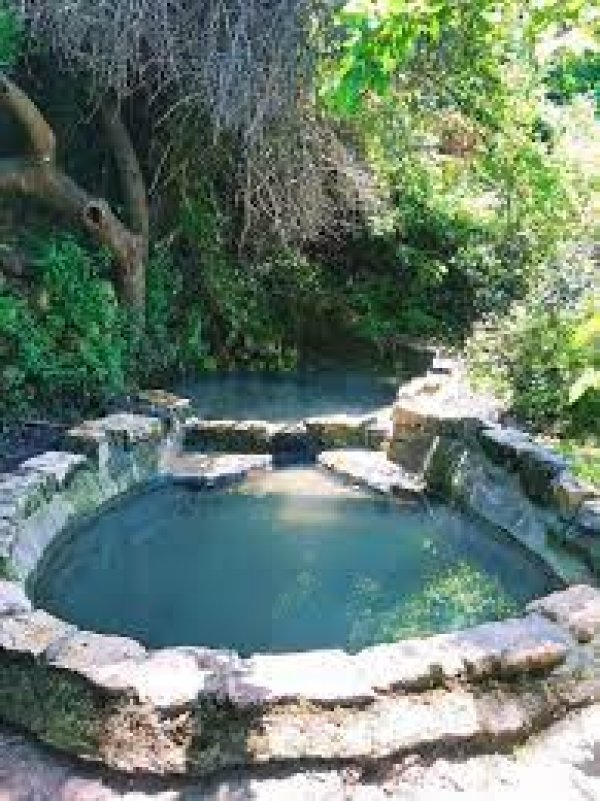 قرية بيت ام الميس