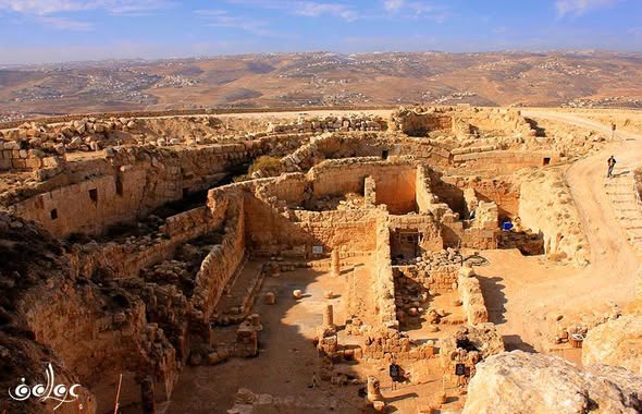 جبل الفري ديس / بيت لحم، بعدسة  عواطف روميه