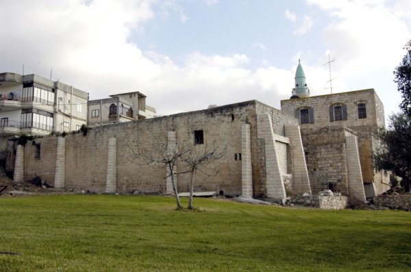 قرية ترشيحا