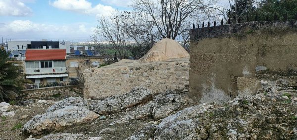 مقام  ومسجد الشيخ عبد الله في بلد الشيخ