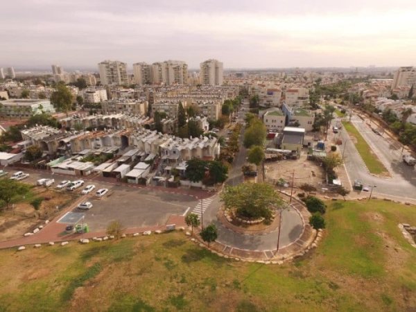 قرية الساقية