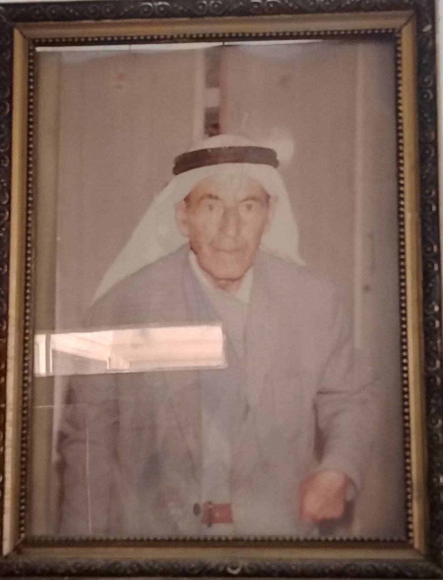 صورة للحاج المرحوم حسين محمود شعبان من قرية حطين المهجرة