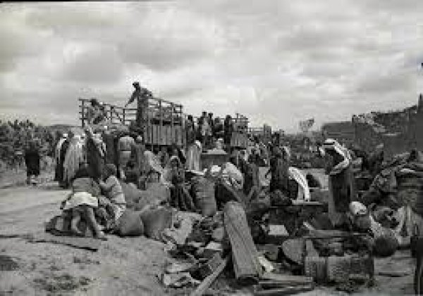 وسط قرية عراق المنشية