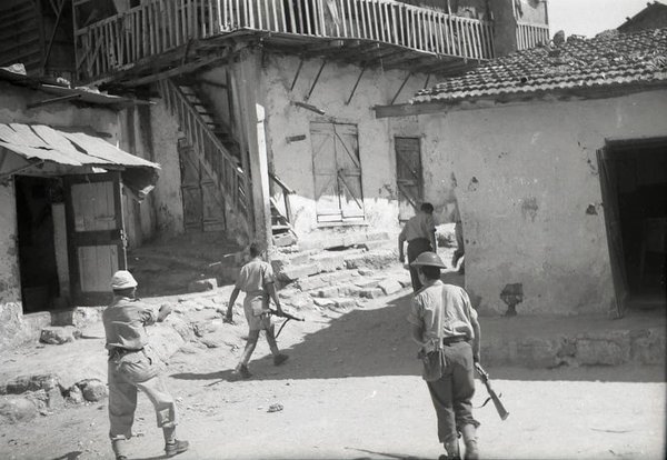 العصابات الصهيونية قتحم صرفند العمار