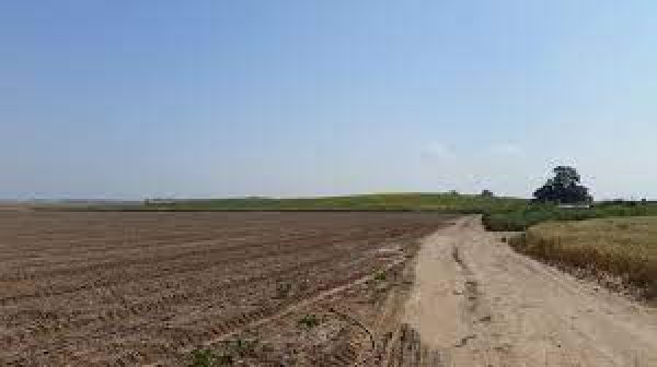 قرية البطاني الغربي المدمرة