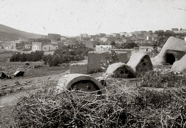 القرية قديما