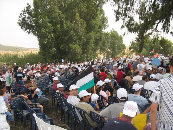 أثناء مسيرة العودة للقرية