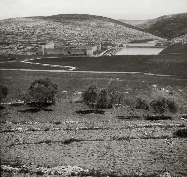 أراضي القرية