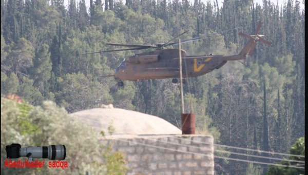 طائره الاحتلال في مناوره فوق بيت قديم في قرية المدية