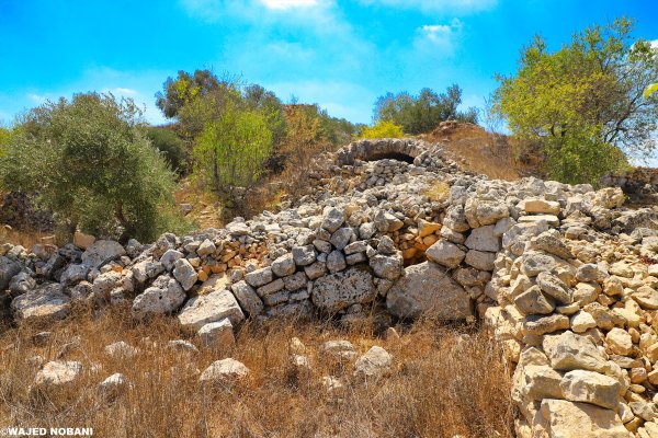 قرية كفر عانا ، بعدسة واجد النوباني